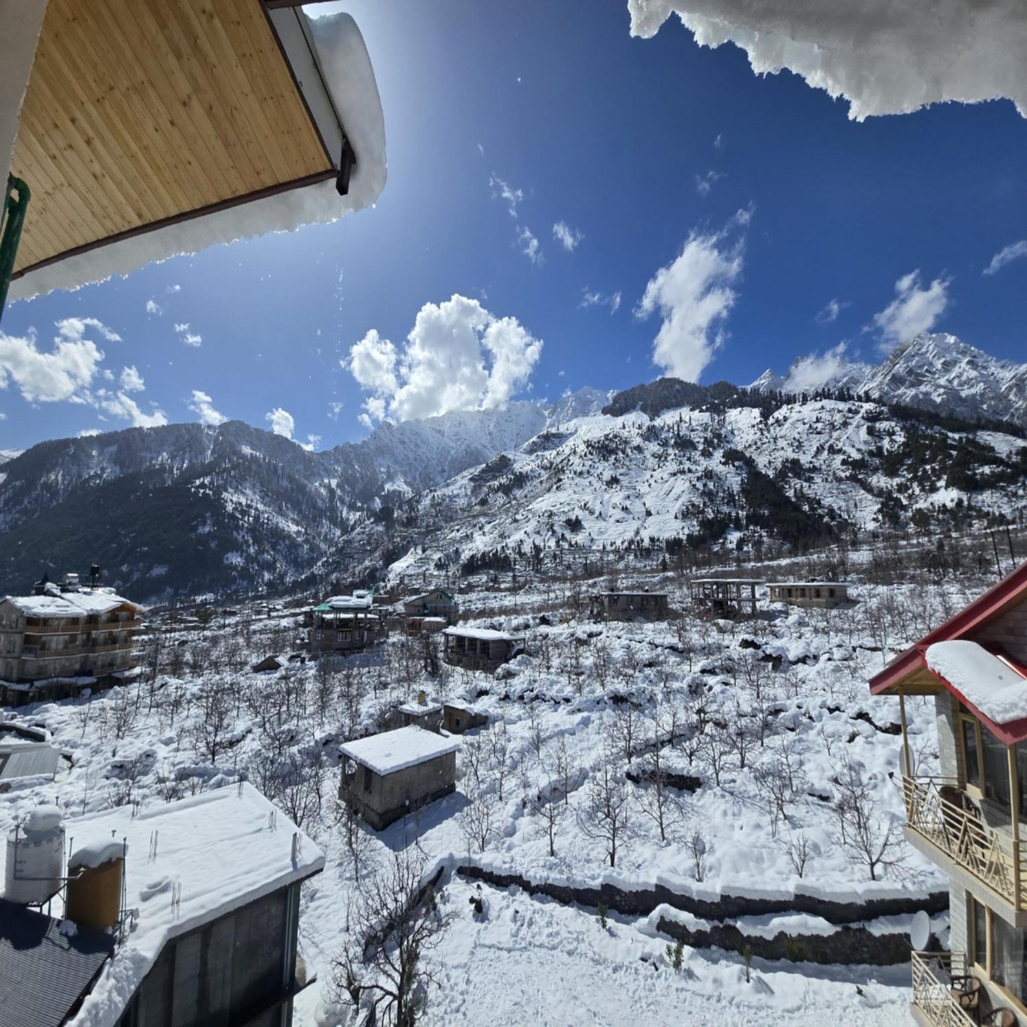 Mb Igloo Resort - Manali (Himachal Pradesh) — Photos 2